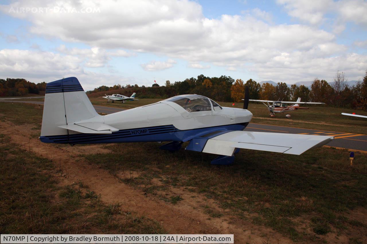 N70MP, 1994 Vans RV-6A C/N 21338, A great day to take pictures.