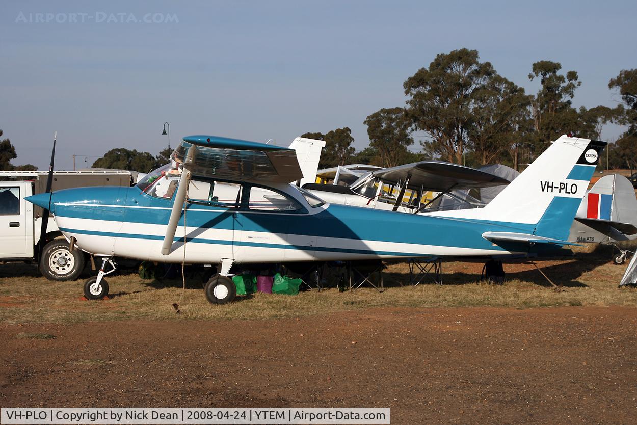 VH-PLO, 1965 Cessna 172G C/N 17253496, YTEM