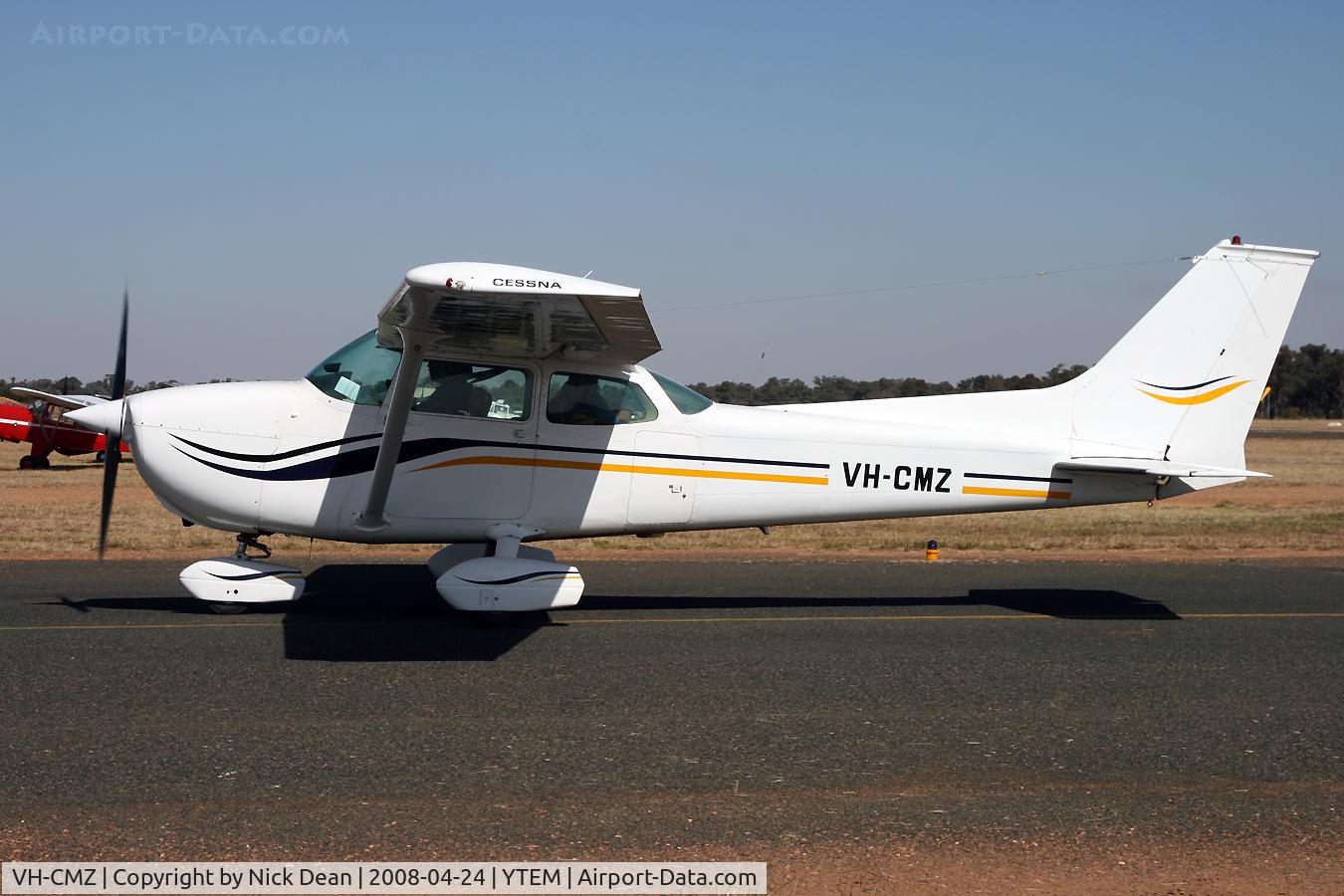 VH-CMZ, 1974 Cessna 172M C/N 17263149, /