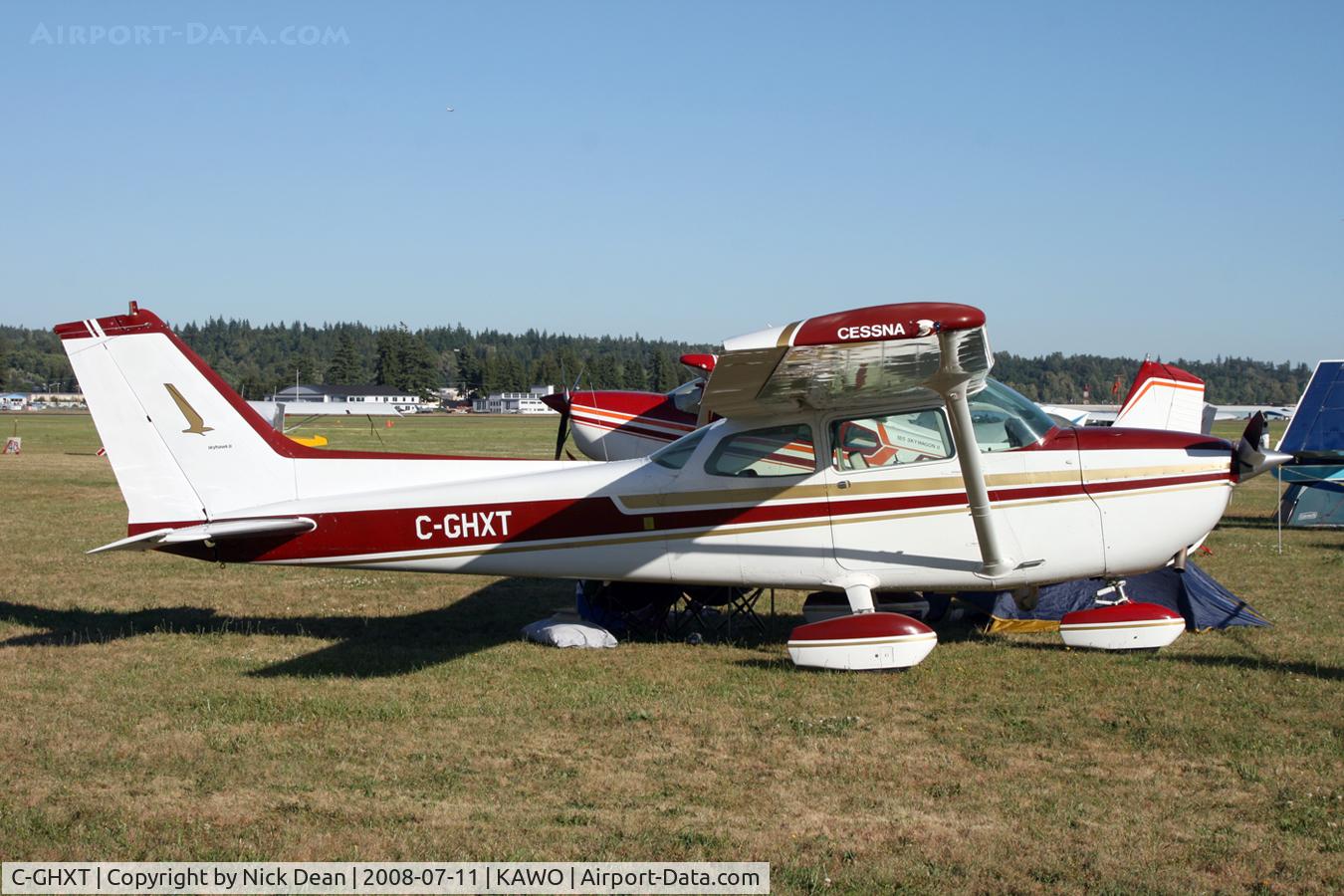 C-GHXT, 1975 Cessna 172M C/N 17266481, .