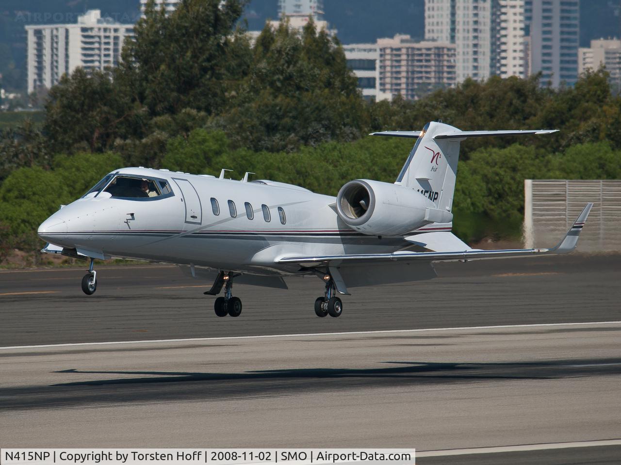N415NP, Learjet Inc 60 C/N 024, N415NP arriving on RWY 21