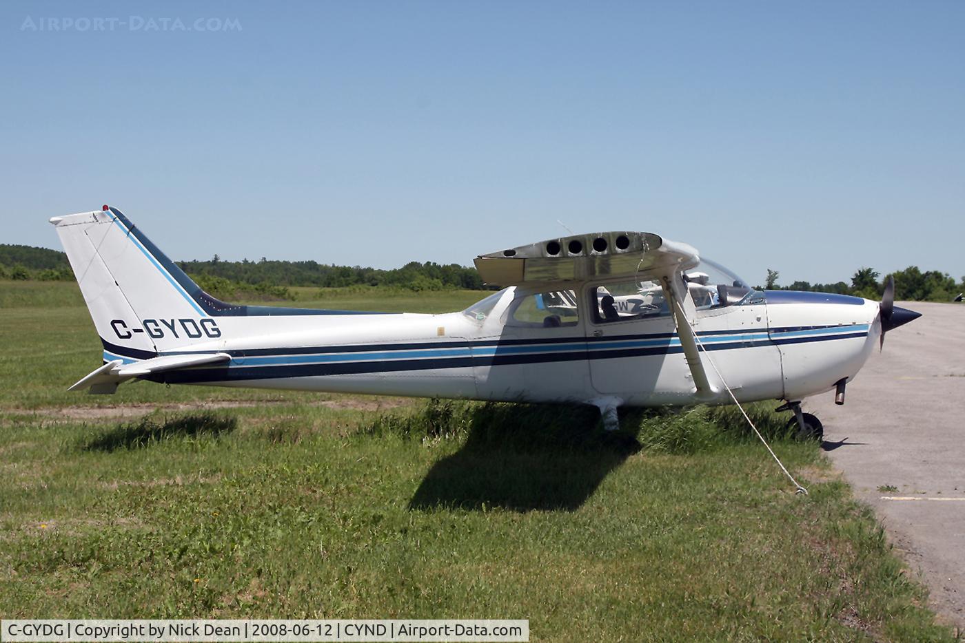 C-GYDG, 1976 Cessna 172N C/N 17267674, /