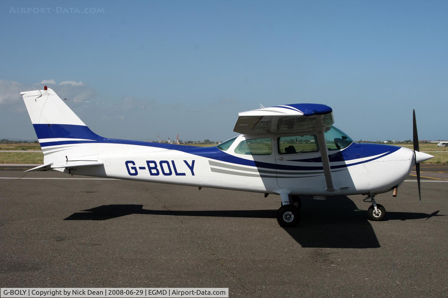 G-BOLY, 1977 Cessna 172N C/N 172-69004, /