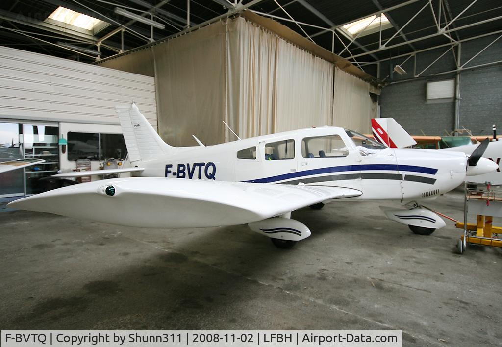 F-BVTQ, Piper PA-28-180 Cherokee C/N 287405153, Hangared...