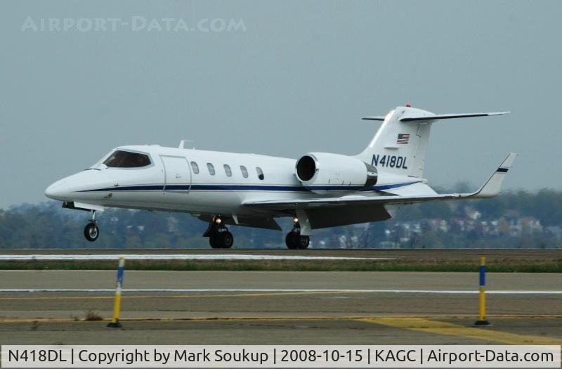N418DL, 1999 Learjet Inc 31A C/N 181, N418DL arriving @ KAGC