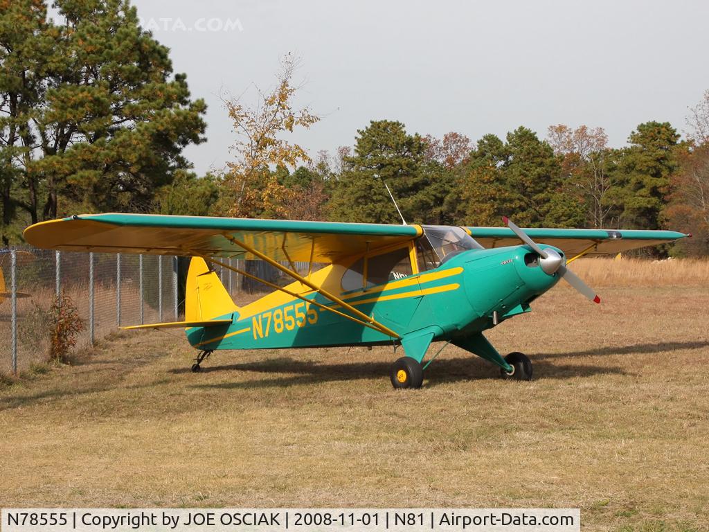 N78555, 1947 Piper PA-12 Super Cruiser C/N 12-3930, Parked at N81 Hammonton.