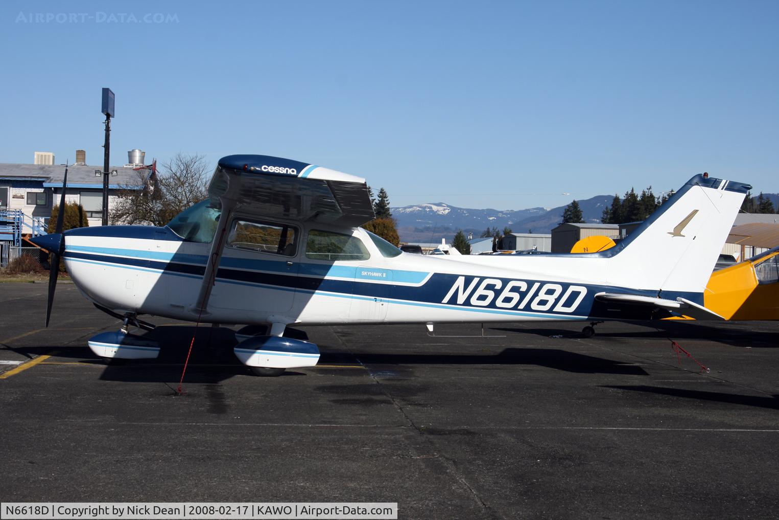 N6618D, 1979 Cessna 172N C/N 17272905, /