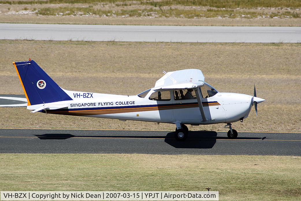 VH-BZX, Cessna 172R C/N 17281227, .