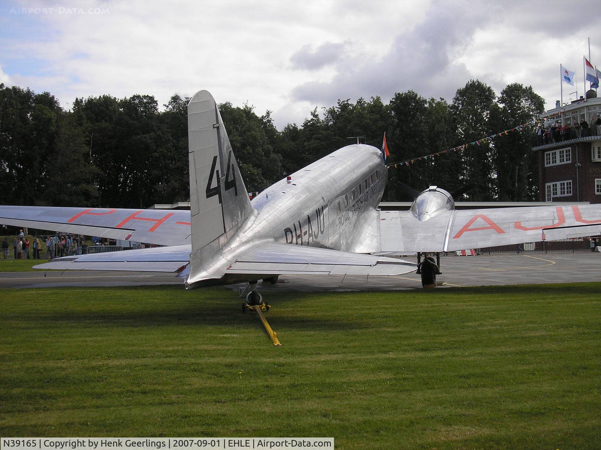 N39165, 1935 Douglas R2D-1 (DC-2) C/N 1404, DC-2 cs PH-AJU 