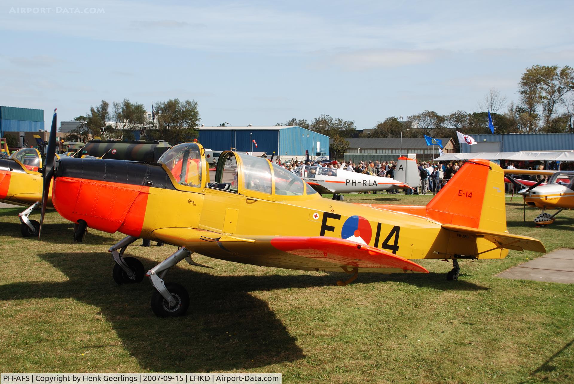 PH-AFS, 1950 Fokker S.11-1 Instructor C/N 6205, Heldair - Maritime Airshow, Den Helder - De Kooy Airport , Sep 2007