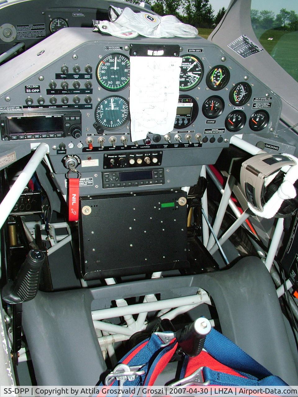 S5-DPP, 2001 Extra EA-300L C/N 140, Zalaegerszeg-Andráshida Airport - LHZA. Airshow 2007 - Hungary