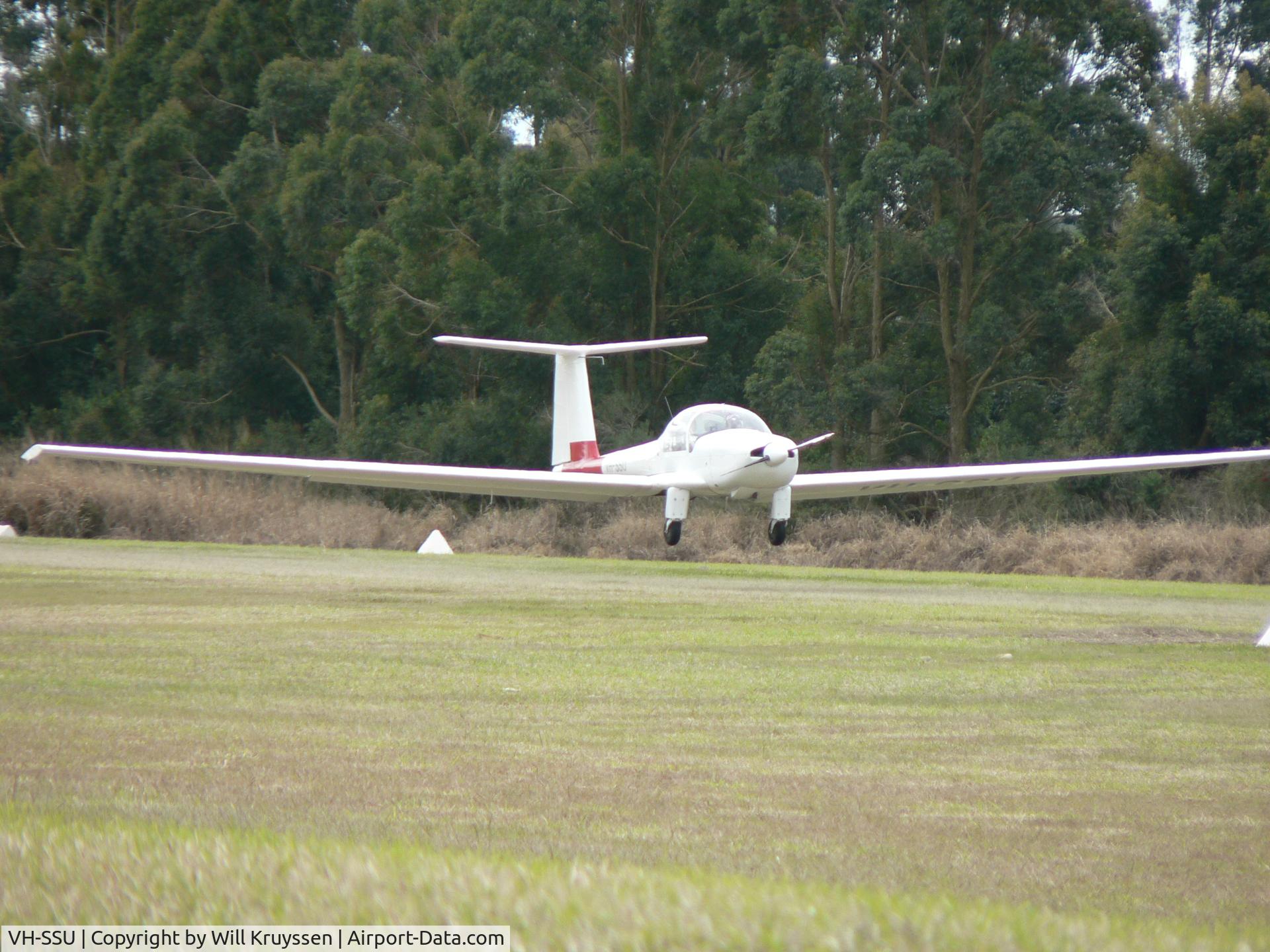 VH-SSU, 1979 ICA IS-28M2 C/N 32, Home airfield is Atherton, Queensland Australia