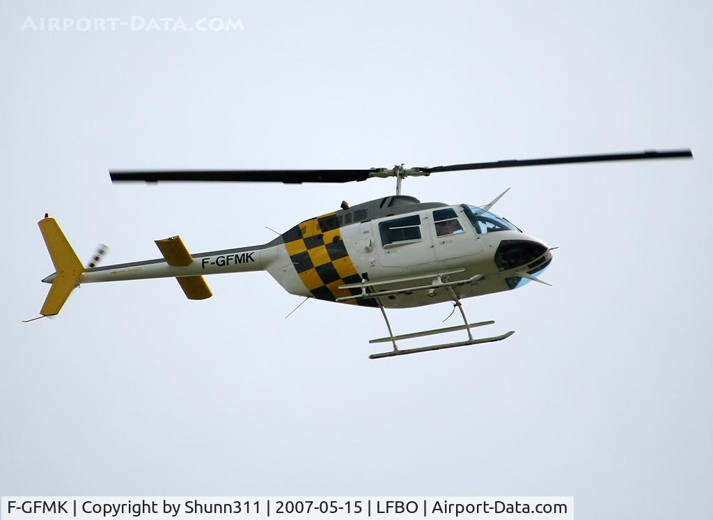 F-GFMK, Bell 206B JetRanger III C/N 2386, Passing over the airport...