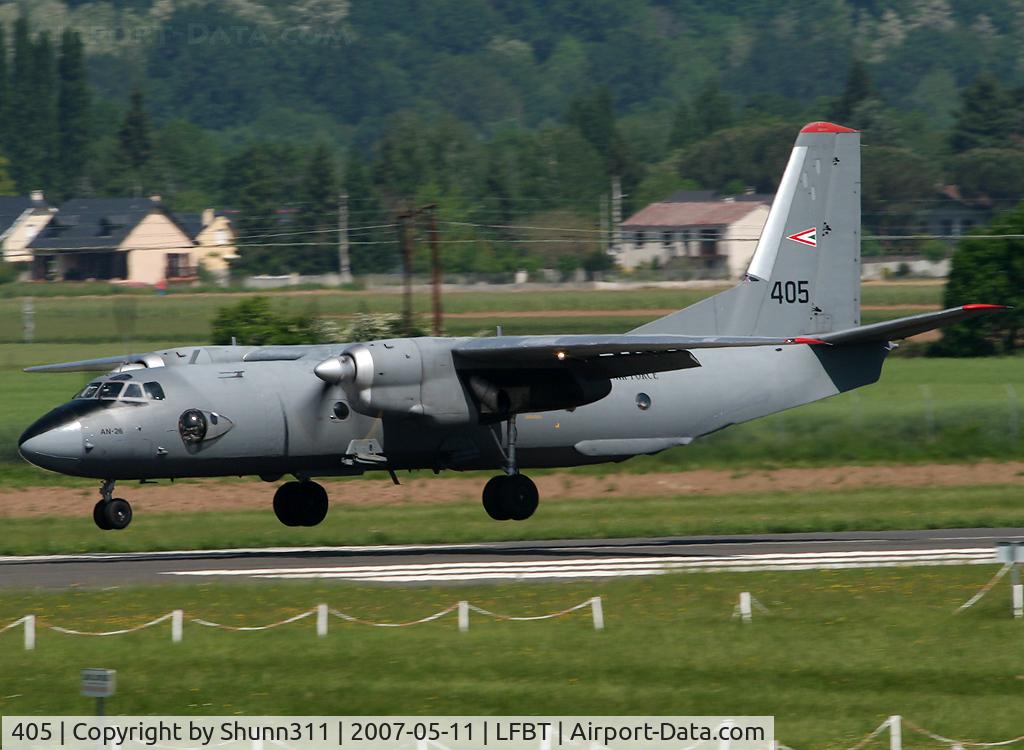 405, Antonov An-26 C/N 717900, Landing rwy 02