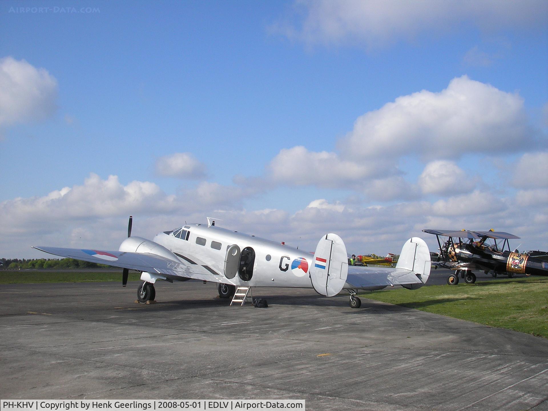 PH-KHV, 1952 Beech Expeditor 3NM (D18S) C/N A-904/CA-254, Airport-Festival Airport Weeze ,  01 may 2008