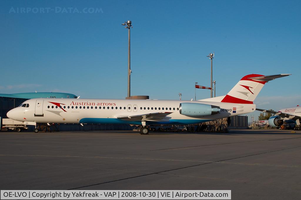 OE-LVO, 1993 Fokker 100 (F-28-0100) C/N 11460, Austrian Arrows Fokker 100