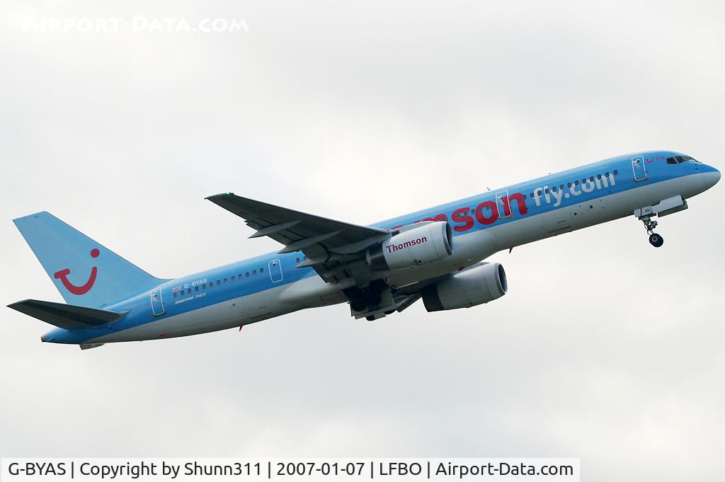 G-BYAS, 1994 Boeing 757-204 C/N 27238, Take off rwy 32R