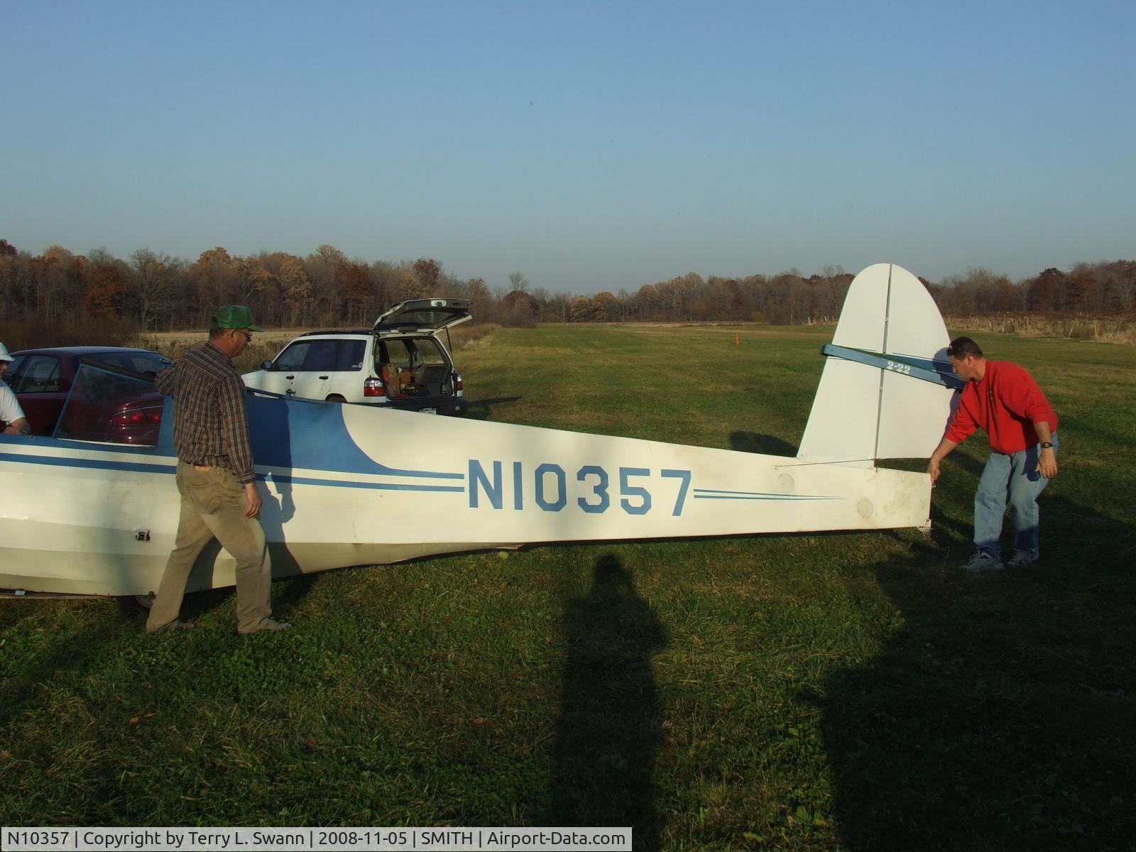 N10357, 1960 Schweizer SGU 2-22CK C/N 85, Glider being moved from storage.