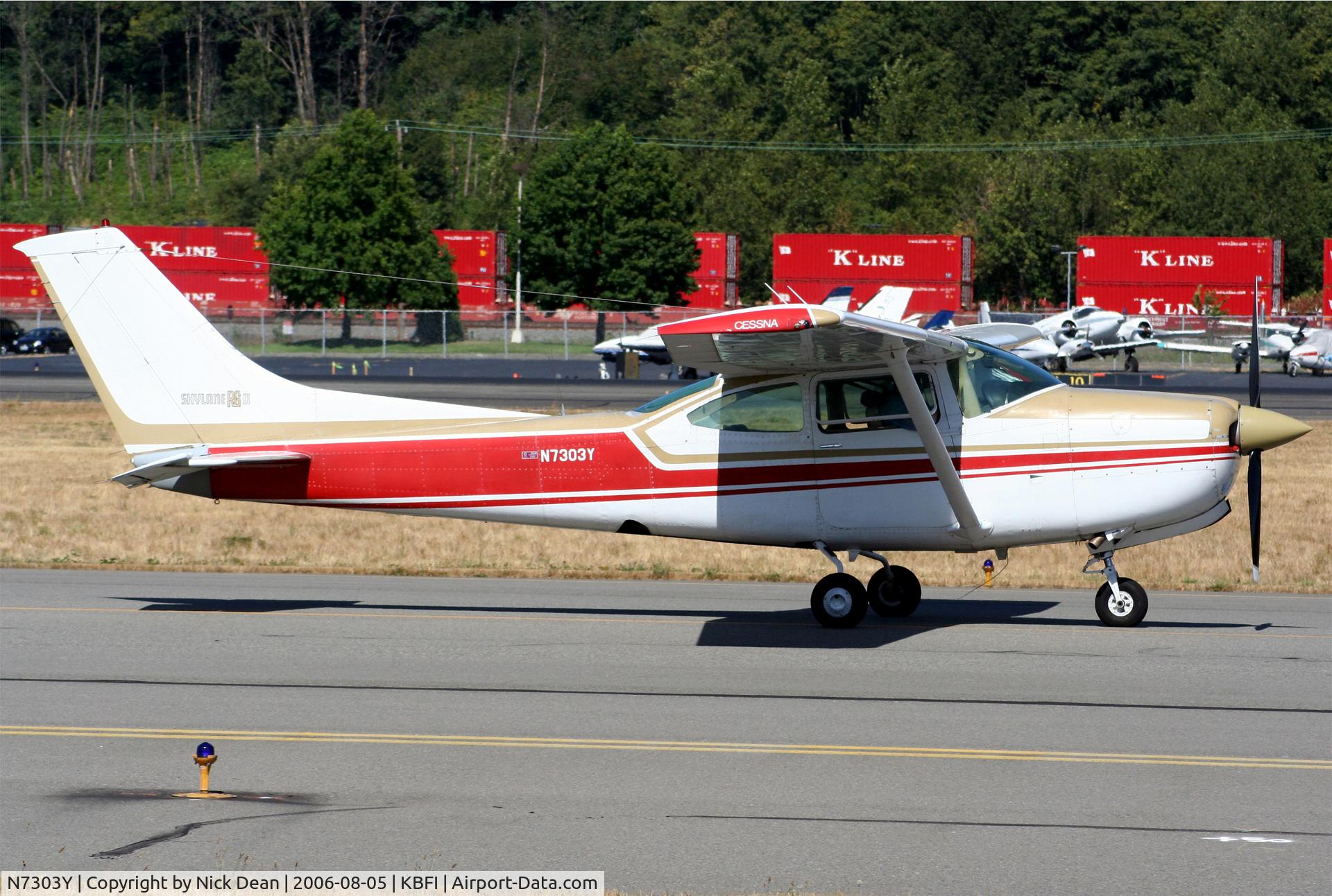 N7303Y, 1977 Cessna R182 Skylane RG C/N R18200114, /