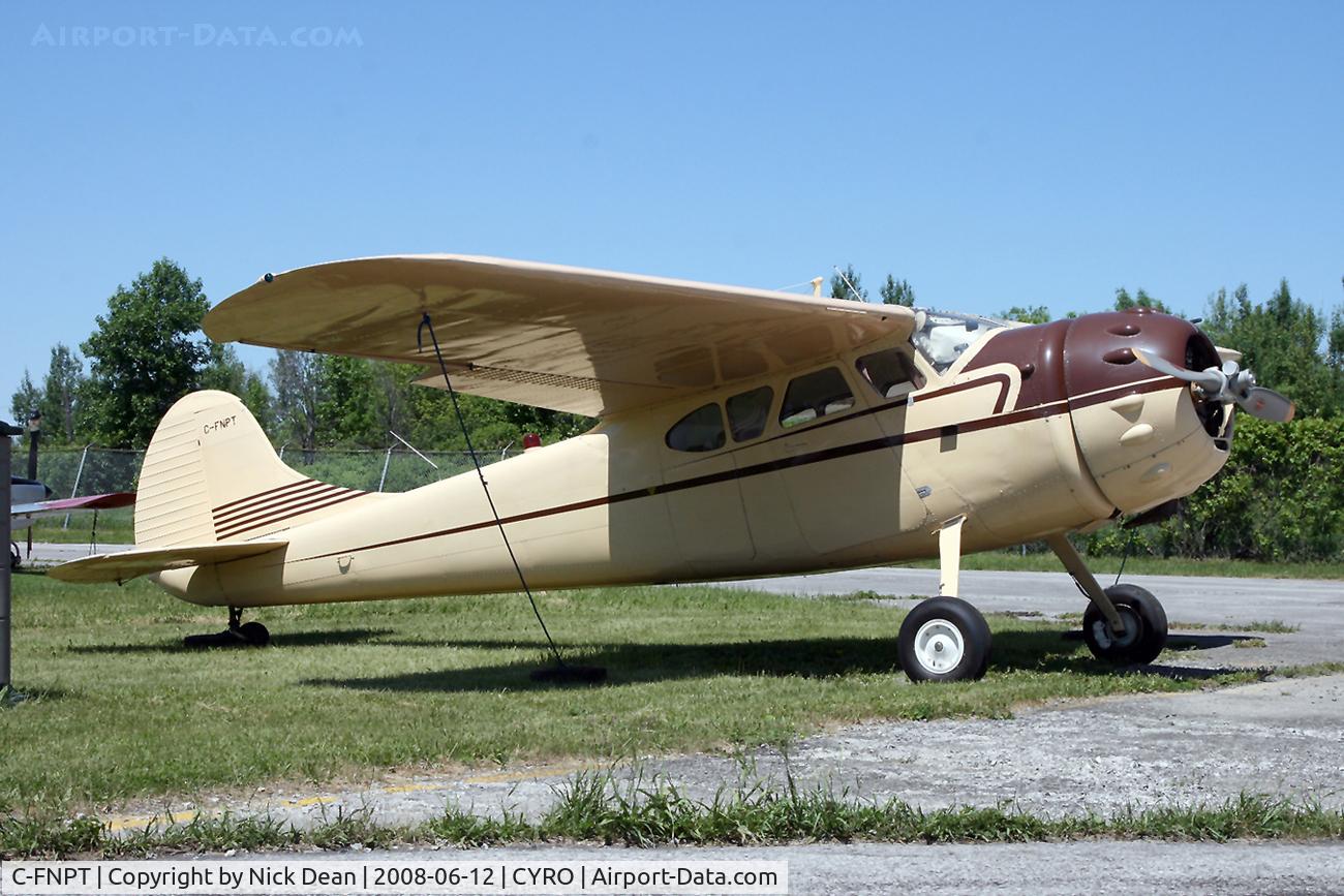 C-FNPT, 1947 Cessna 190 C/N 7387, .