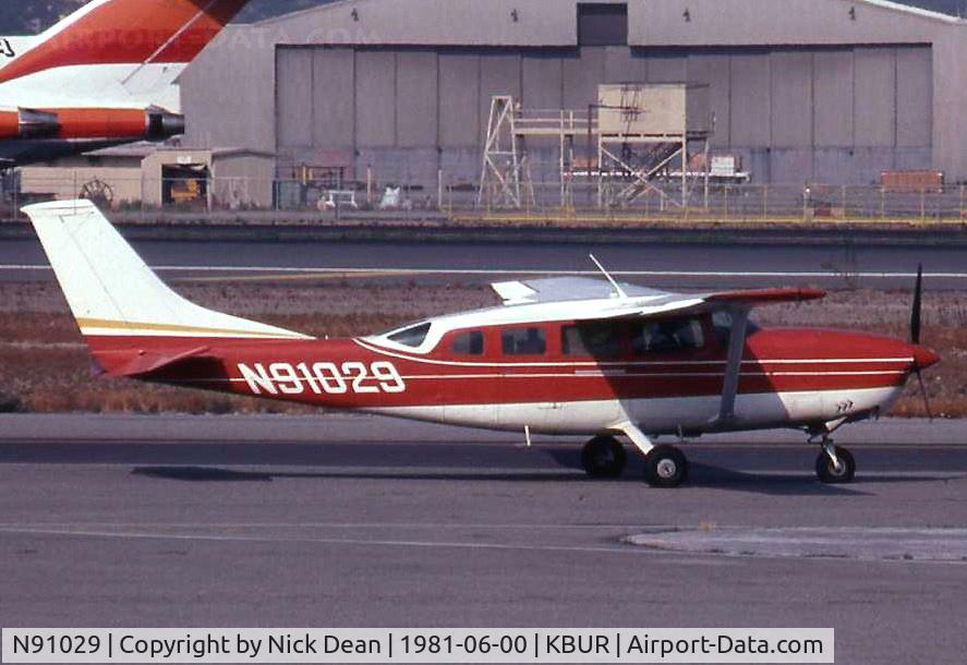 N91029, 1969 Cessna T207 C/N 20700020, Scanned from a slide