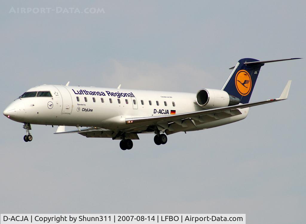 D-ACJA, 1996 Canadair CRJ-100LR (CL-600-2B19) C/N 7122, Landing rwy 32L