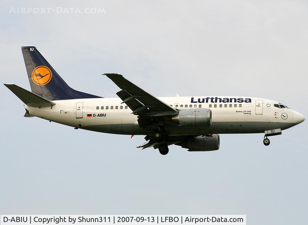 D-ABIU, 1991 Boeing 737-530 C/N 24944, Landing rwy 14R