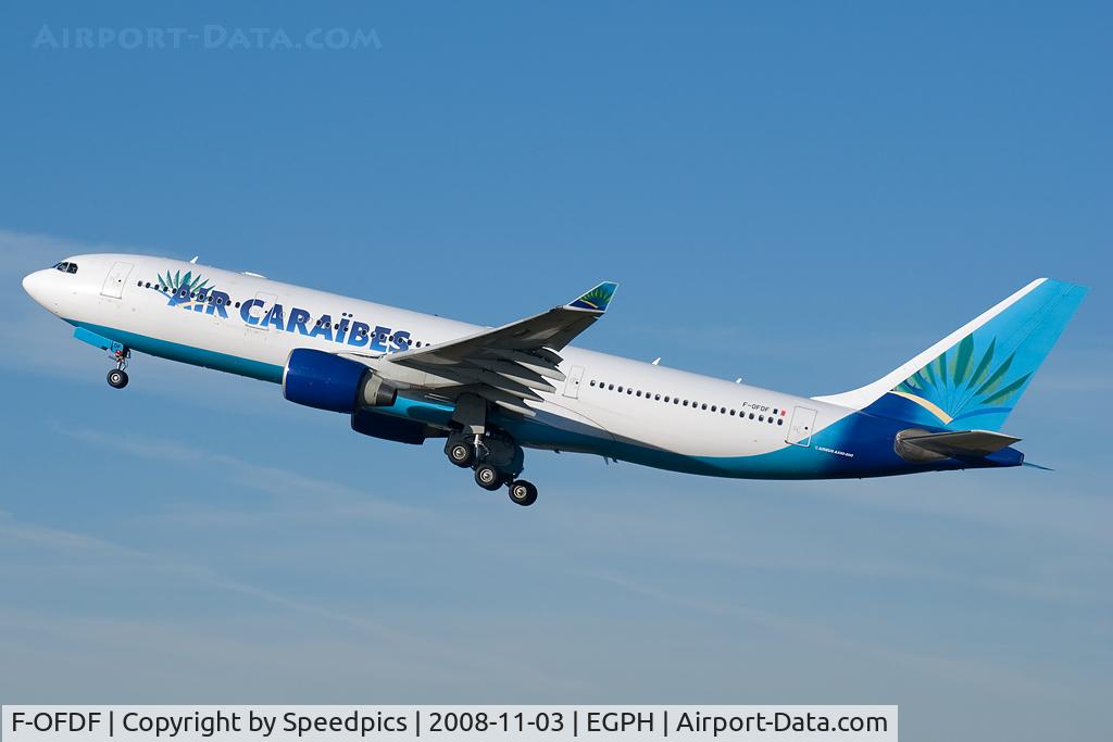 F-OFDF, 1999 Airbus A330-223 C/N 253, Leaving EDI on troop charter to Kenya