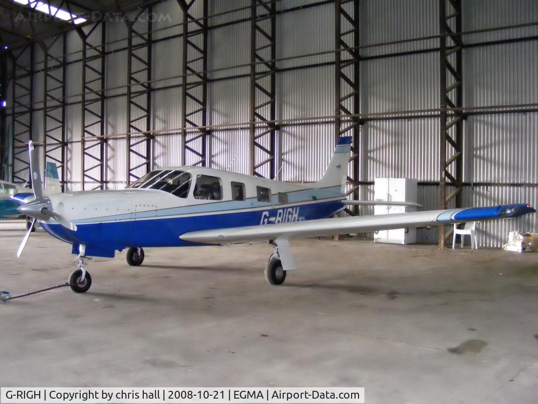 G-RIGH, 1998 Piper PA-32R-301 Saratoga II HP C/N 3246123, Previous ID: N41272