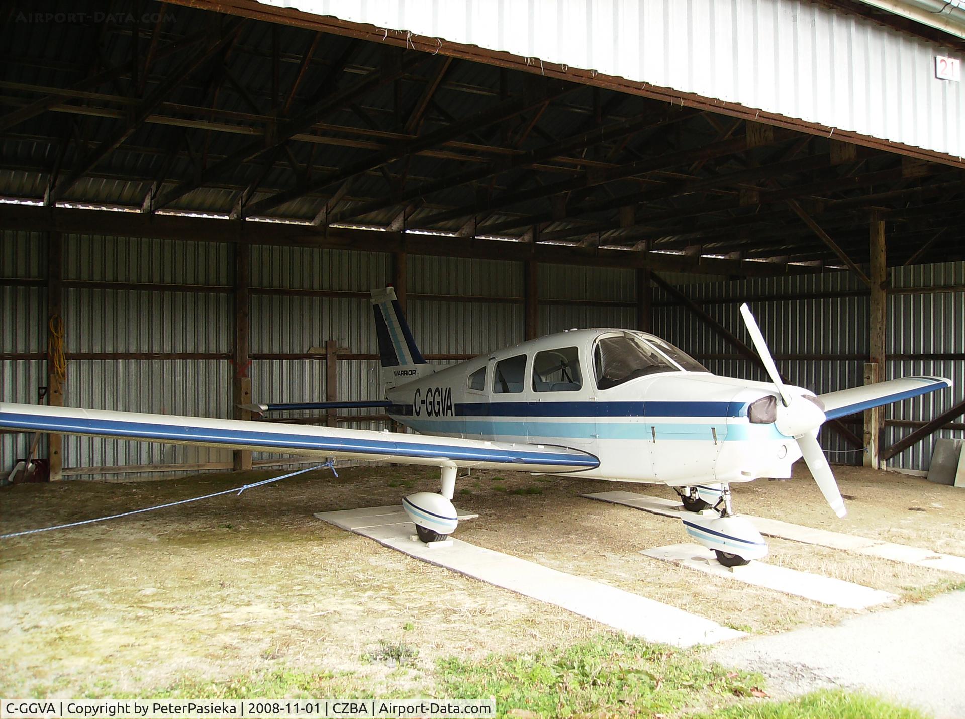 C-GGVA, 1975 Piper PA-28-151 C/N 28-7615028, @ Burlington Airport
