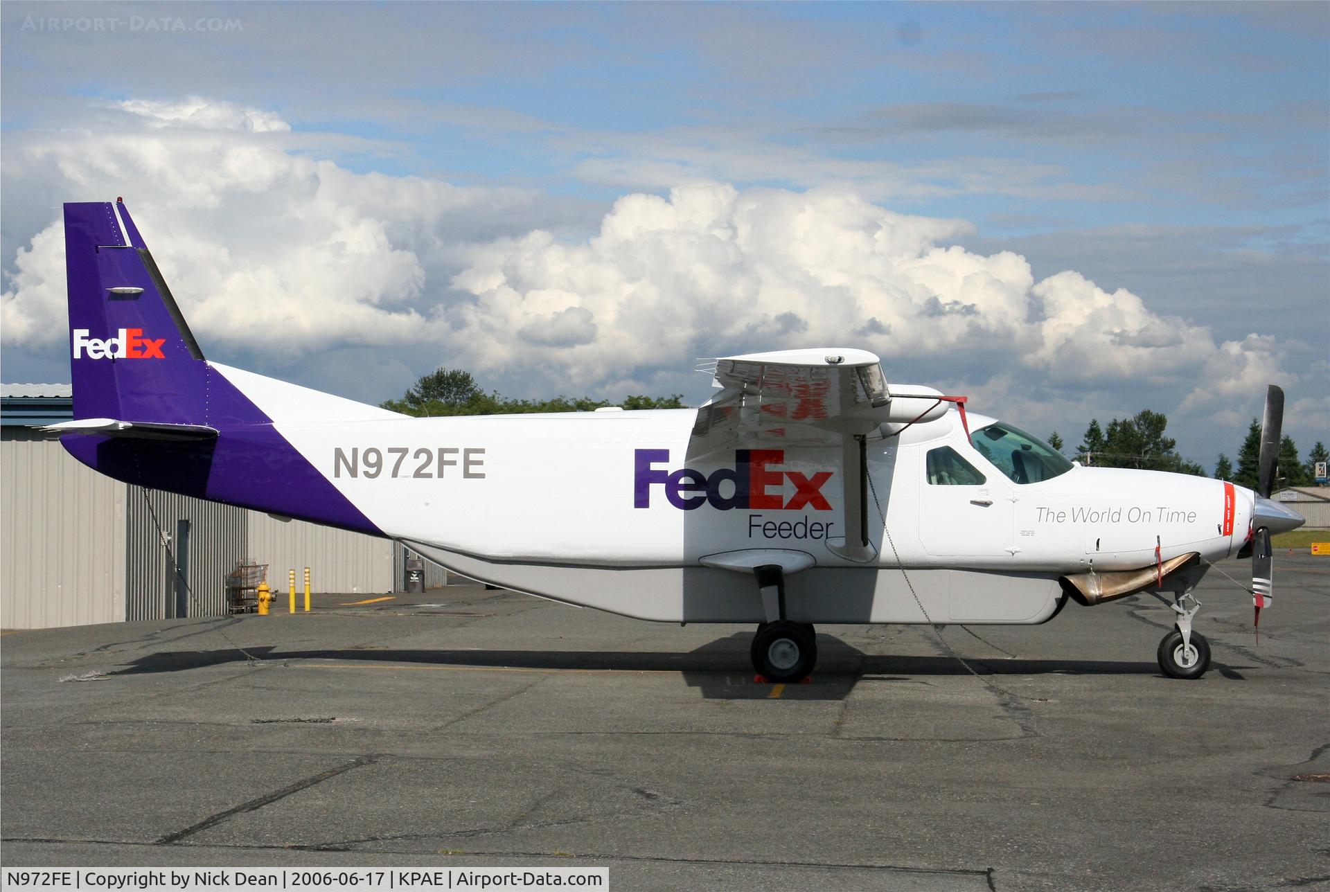 N972FE, 1988 Cessna 208B C/N 208B0096, /