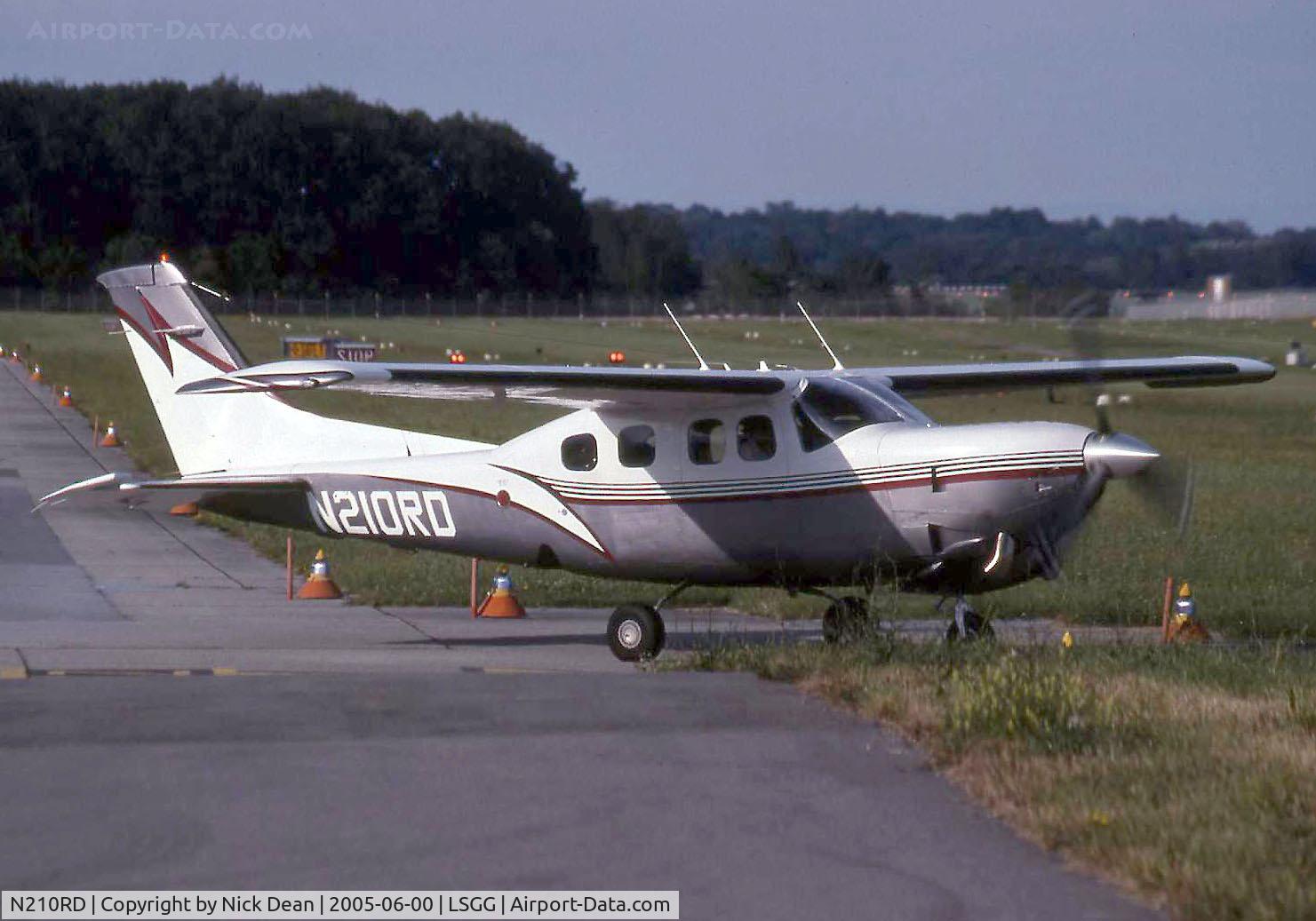 N210RD, 1981 Cessna P210N Pressurised Centurion C/N P21000772, /