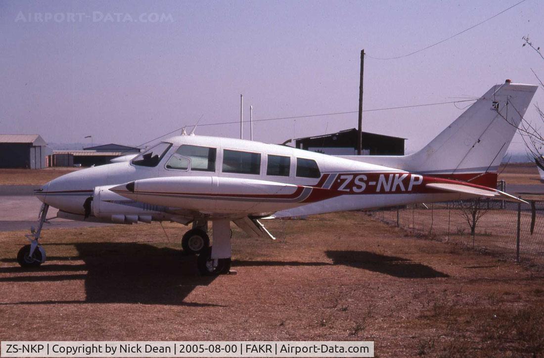 ZS-NKP, Cessna 320A Skyknight C/N 320A-0039, Krugersdorp South Africa