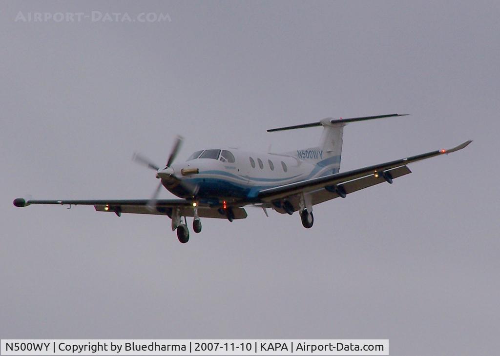 N500WY, 2006 Pilatus PC-12/47 C/N 762, On final approach to 17L.