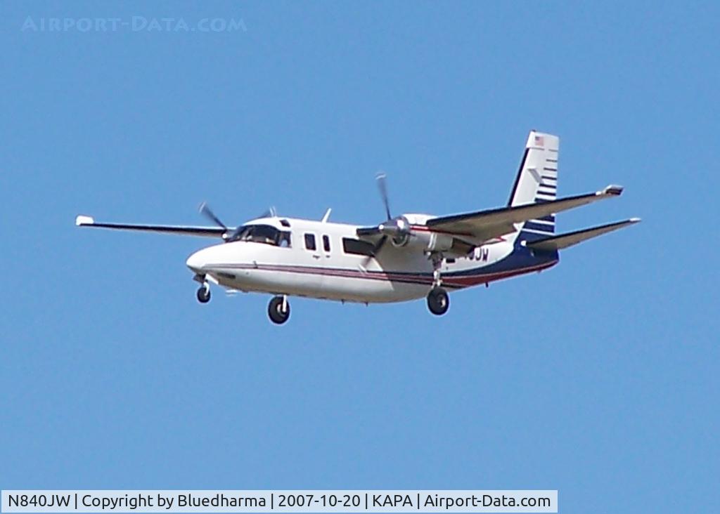 N840JW, 1981 Rockwell International 690C C/N 11658, On final approach to 17R.