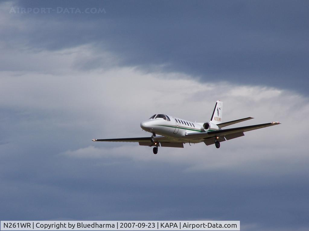 N261WR, 1997 Cessna 560 Citation Ultra C/N 560-0447, On final approach to 17L.
