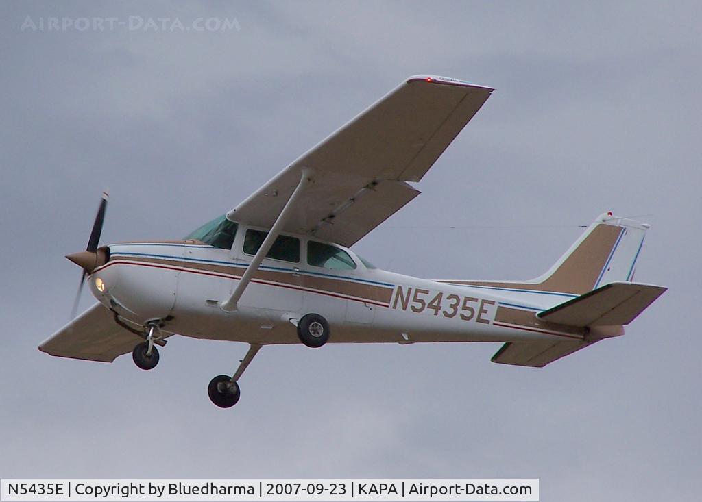 N5435E, 1978 Cessna 172N C/N 17271863, On final approach to 17L.