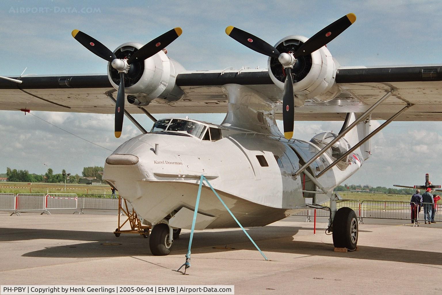 PH-PBY, 1941 Consolidated PBY-5A Catalina C/N 300, Valkenburg Naval Air Base , closing of Base, june 2005