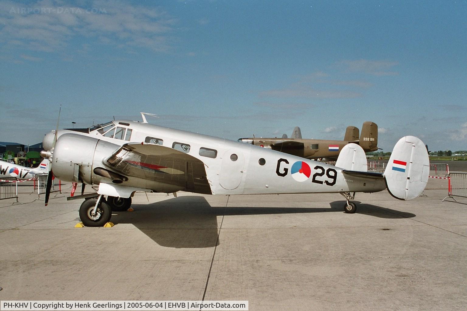PH-KHV, 1952 Beech Expeditor 3NM (D18S) C/N A-904/CA-254, Valkenburg Naval Air Base , closing of Base, june 2005