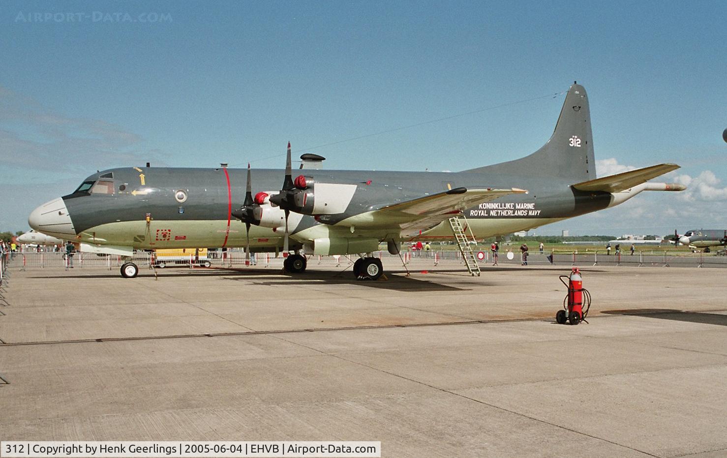 312, Lockheed P-3C Orion C/N 285E-5776, Valkenburg Naval Air Base , closing of Base, june 2005