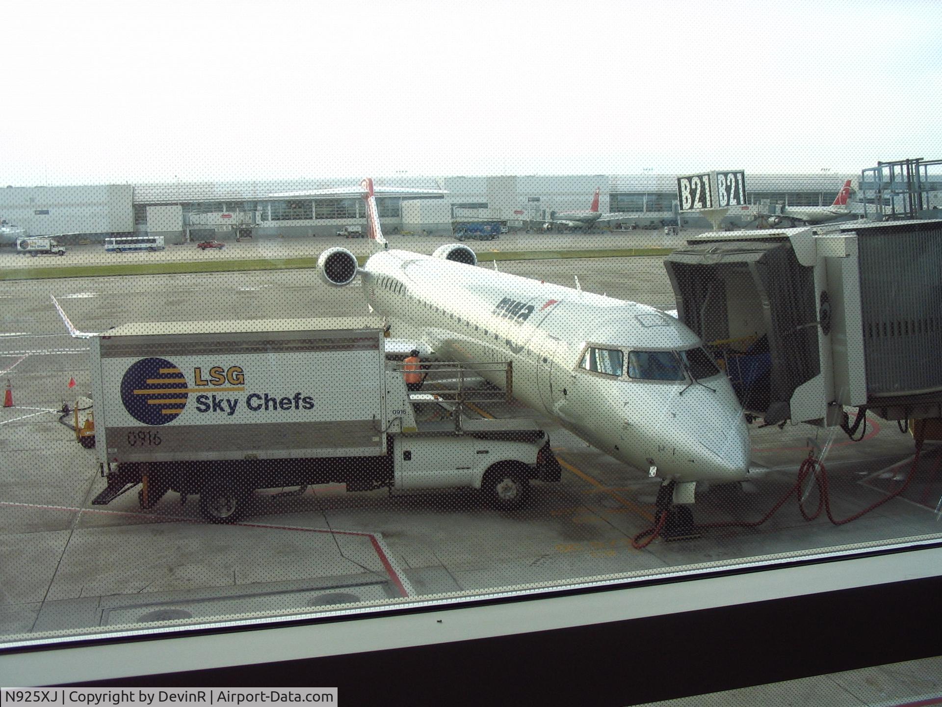 N925XJ, 2008 Canadair CRJ-900ER (CL-600-2D24) C/N 15183, Rode on this plane from IND-DTW