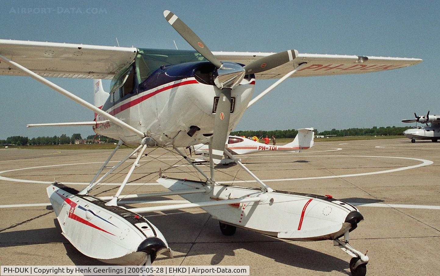 PH-DUK, 1961 Cessna 185 Skywagon C/N 185-0046, Den Helder Airshow , 28 May 2005 ; Wings over Holland