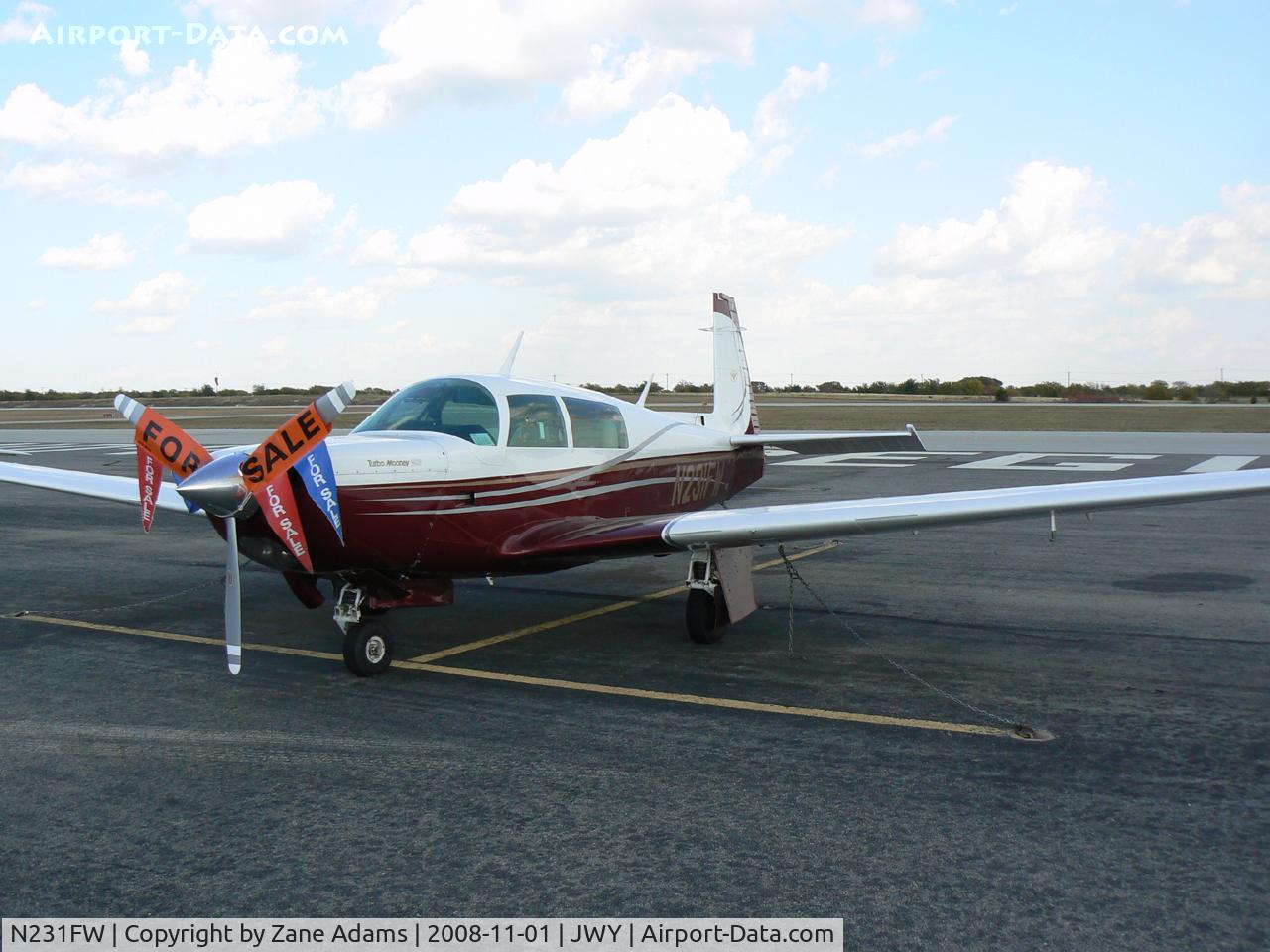 N231FW, 1981 Mooney M20K C/N 25-0633, At Midlothian Airport
