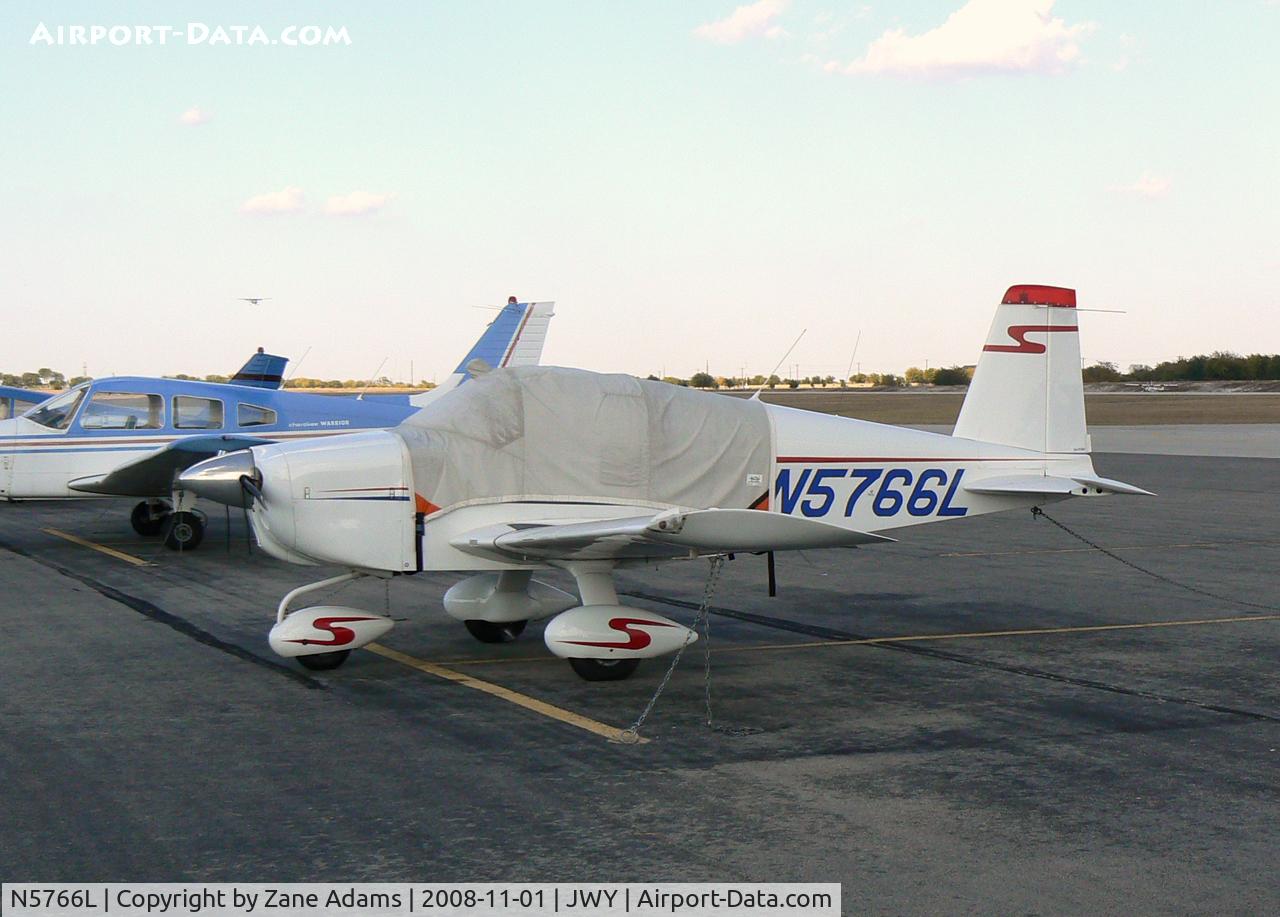N5766L, 1969 Grumman American AA-1 Yankee Clipper C/N AA1-0166, At Midlothian Airport