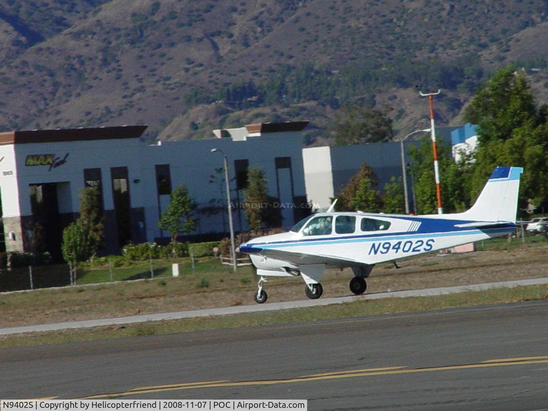 N9402S, 1965 Beech 35-C33 Debonair C/N CD-992, Landing at Brackett