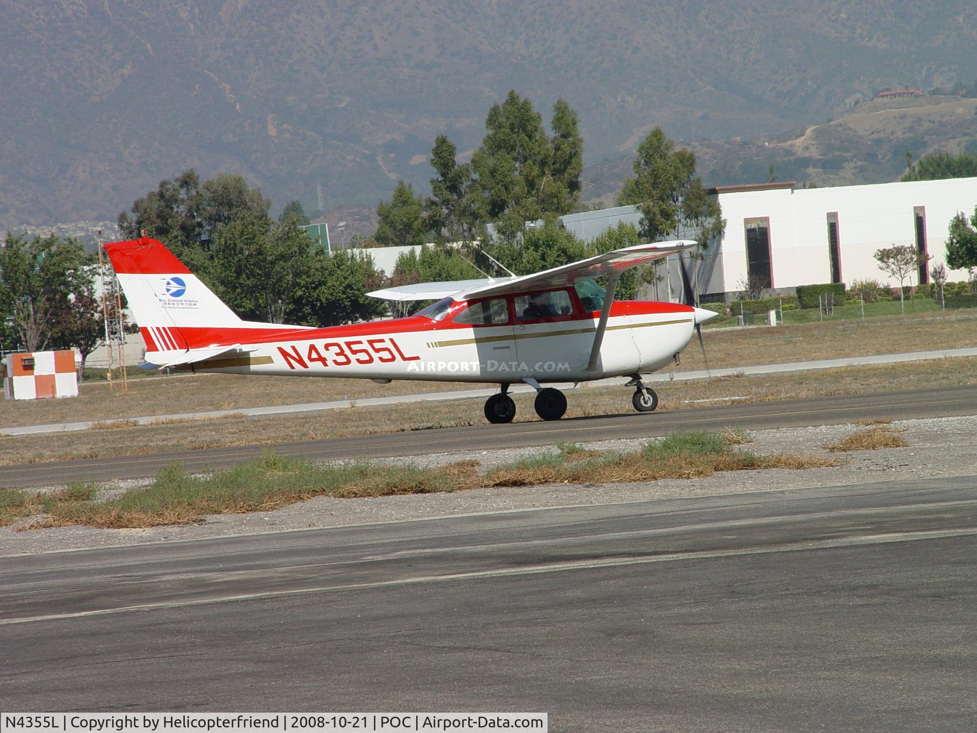 N4355L, 1966 Cessna 172G C/N 17254428, Taxiing for take off at Brackett