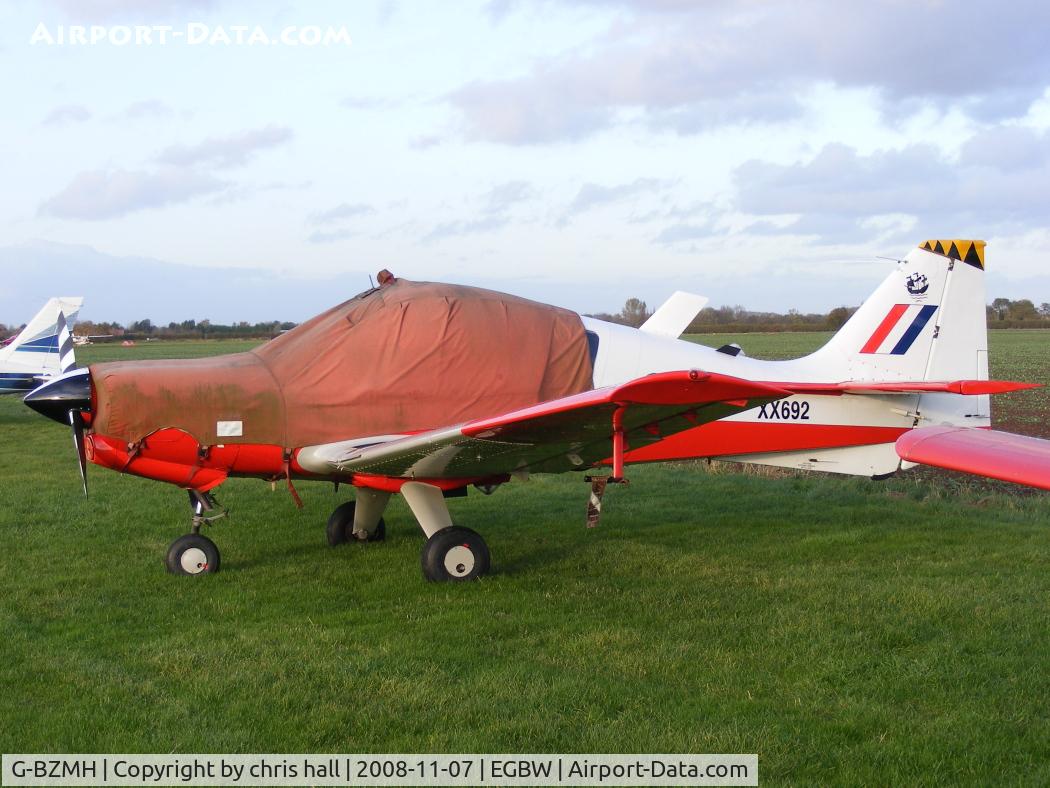 G-BZMH, 1975 Scottish Aviation Bulldog T.1 C/N BH120/341, wearing its RAF ID. XX692