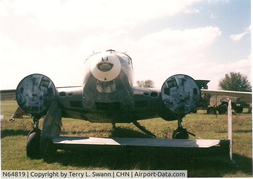 N64819, 1943 Beech RC-45J Expeditor C/N 5834, Being used for parts for another aircraft.