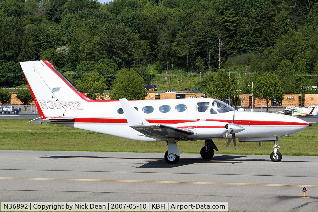N36892, 1979 Cessna 414A Chancellor C/N 414A0244, KBFI