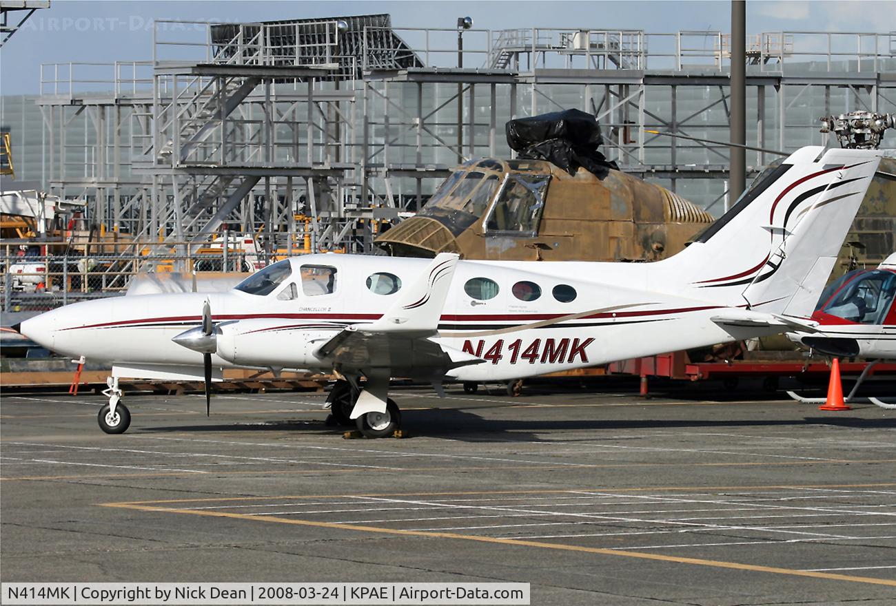 N414MK, Cessna 414A Chancellor C/N 414A0528, /